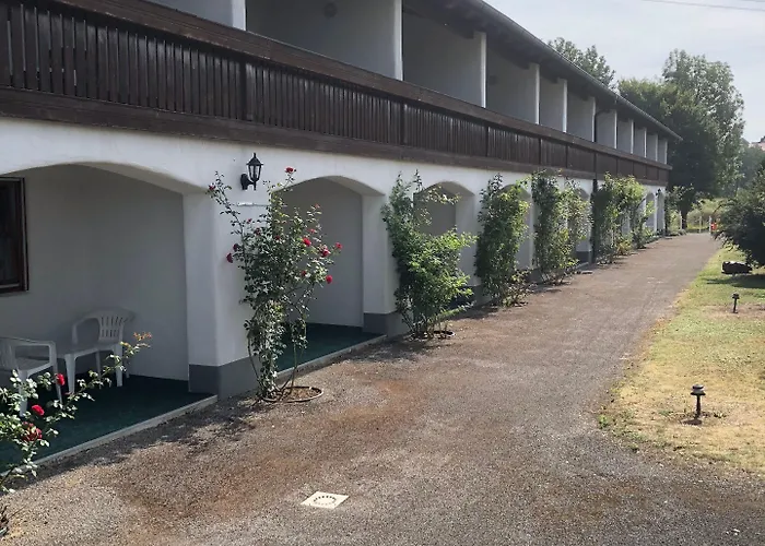 Hotel Paga