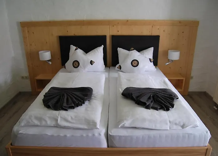 Hotel Paga 3*